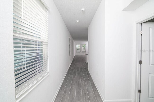 Building Photo - 16591 Parable Wy