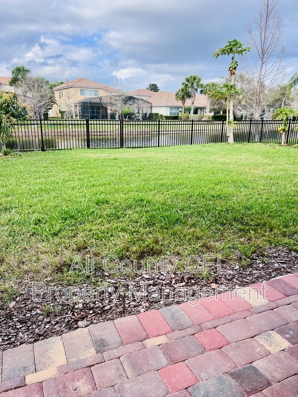 Building Photo - 11834 Aurelio Ln