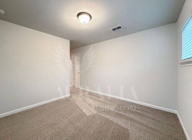 Building Photo - 4033 Kidd Pl