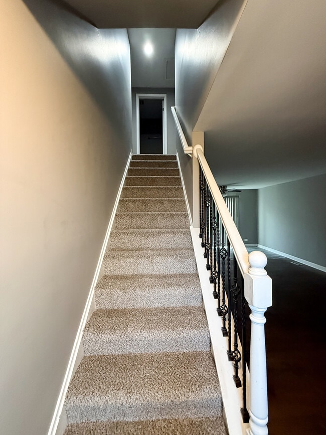 Building Photo - 7745 W Harbor Ct