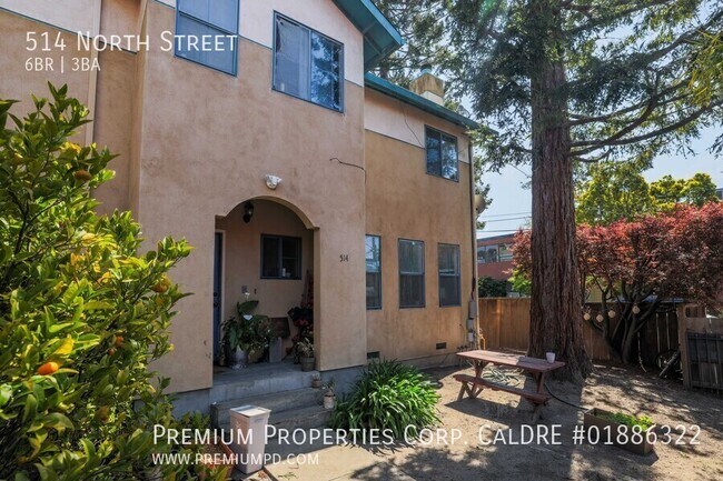 Building Photo - 514 North St