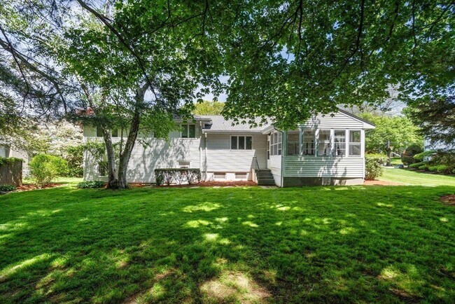 Building Photo - 61 Sevland Rd