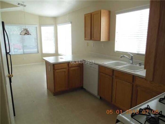 Building Photo - COMING SOON -- Ready no later than Mid-May