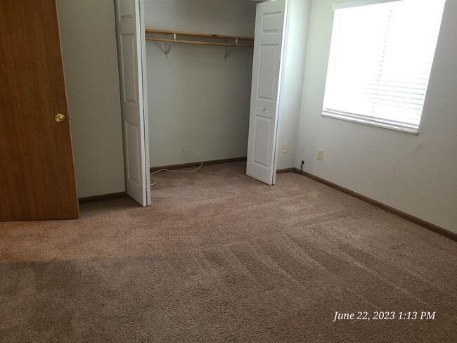 Building Photo - 134 Lauren Circle Apt D