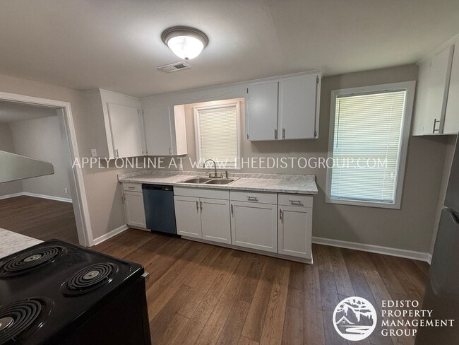 Building Photo - Charming Country Living – Newly Updated 3BR Home with Spacious Yard in Cope!