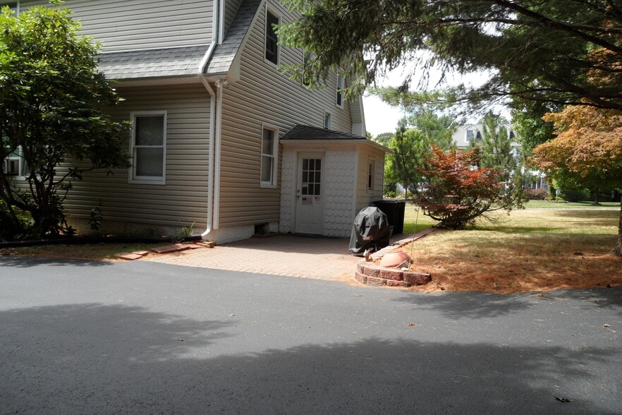 Rear Entrance/ Grilling Patio - 61 Hillcrest Blvd