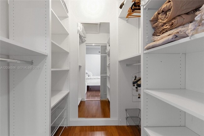 Building Photo - 20903 Leeward Ct