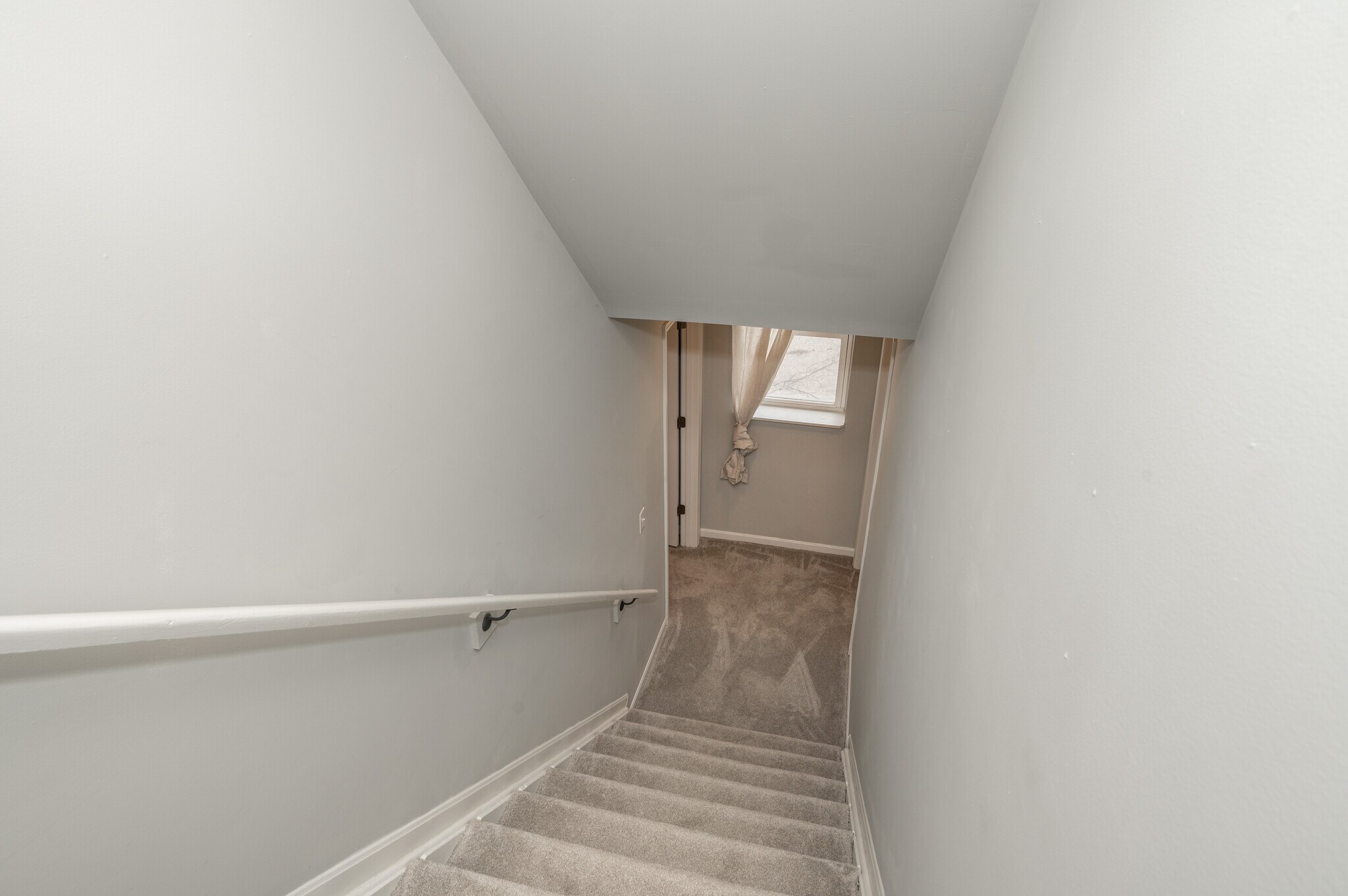 Building Photo - 726 Madison Ave