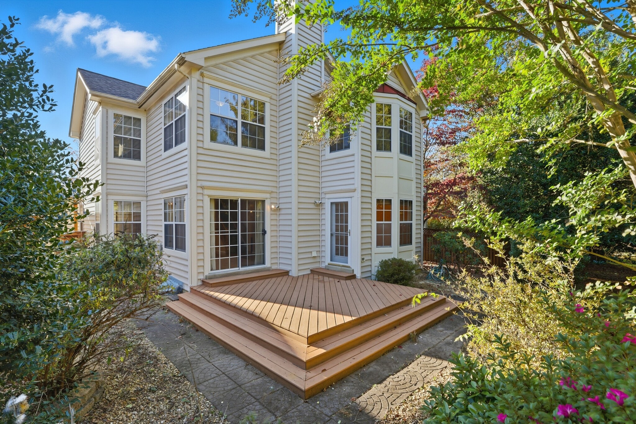 Building Photo - 8341 Marketree Cir