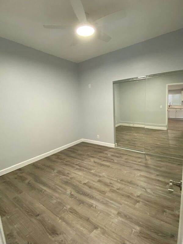 Building Photo - 736- A Windsor Court