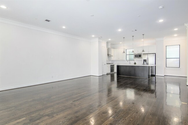 Building Photo - 1508 Johnson St