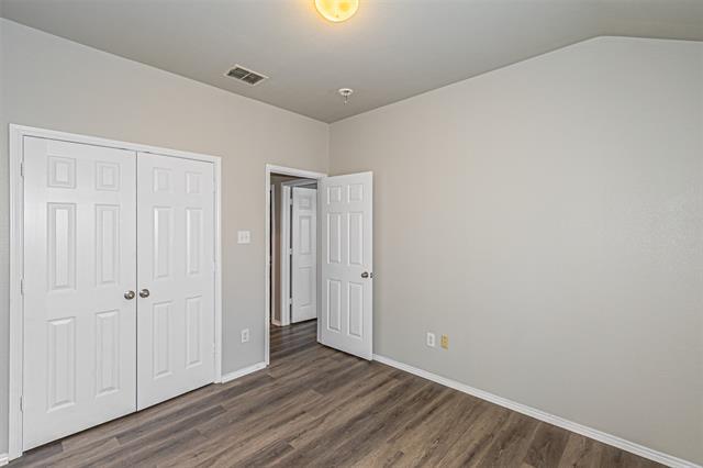 Building Photo - 3733 Vista Greens Dr