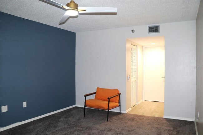 Building Photo - 2333 Feather Sound Dr