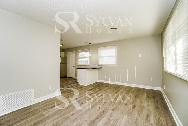 Building Photo - Coming HOME never felt so good!