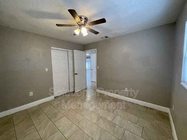 Building Photo - 2684 Pepper Ave