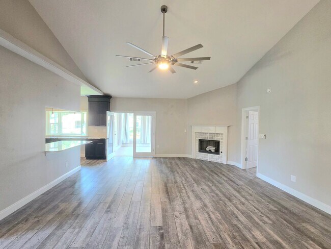 Building Photo - Waterfront home in Gulf Breeze- Coming Soon