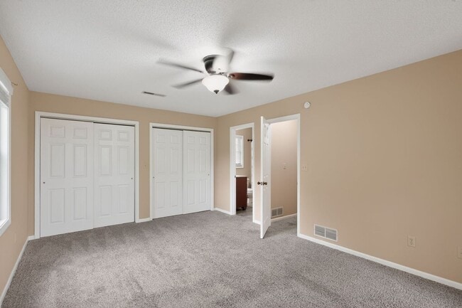 Building Photo - Spacious 4BR House in Columbia