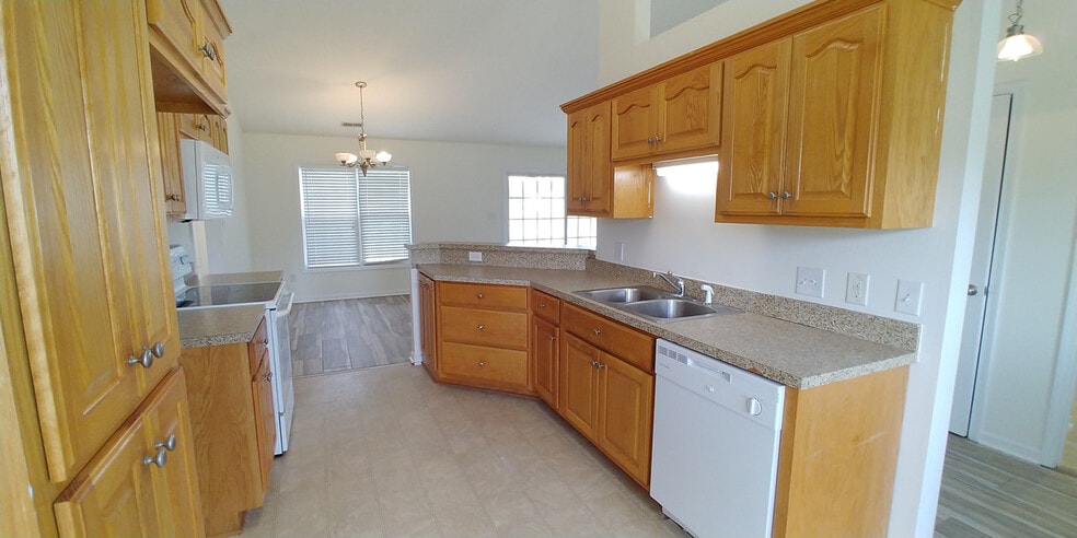 Building Photo - 1289 Gailard Dr