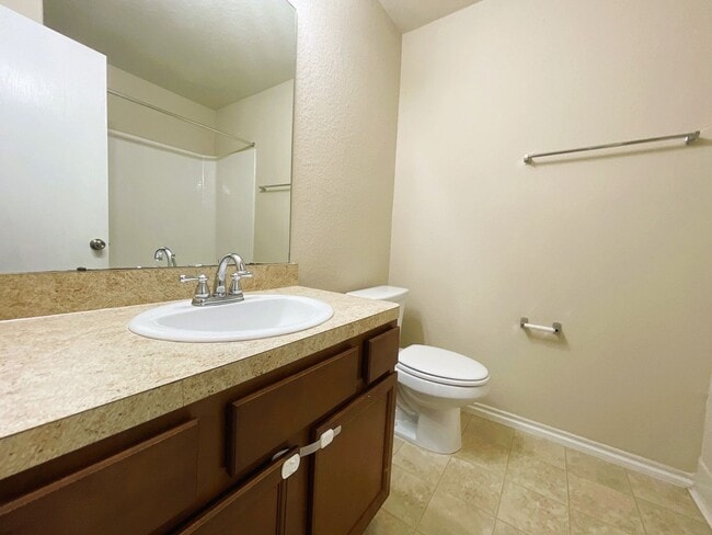 Building Photo - 819 Katydid Ct