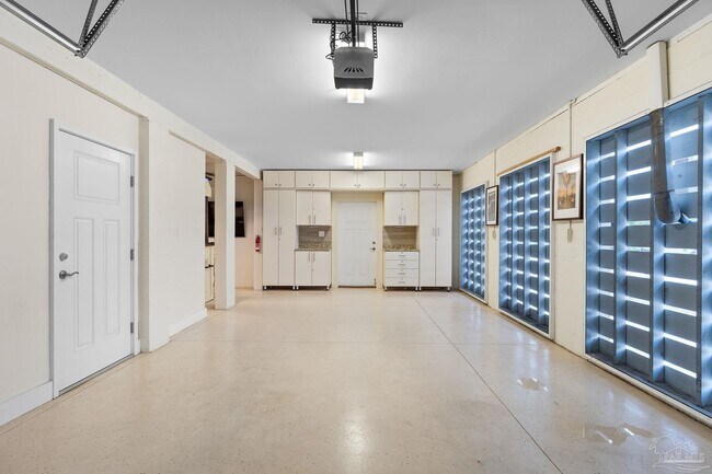 Building Photo - 14278 Beach Heather Ct