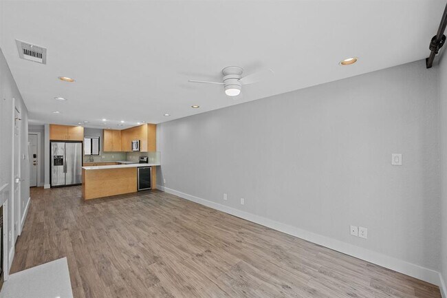 Building Photo - 2605 Enfield Rd