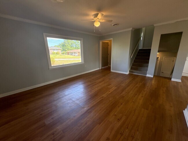 Building Photo - 315 Indian Trail