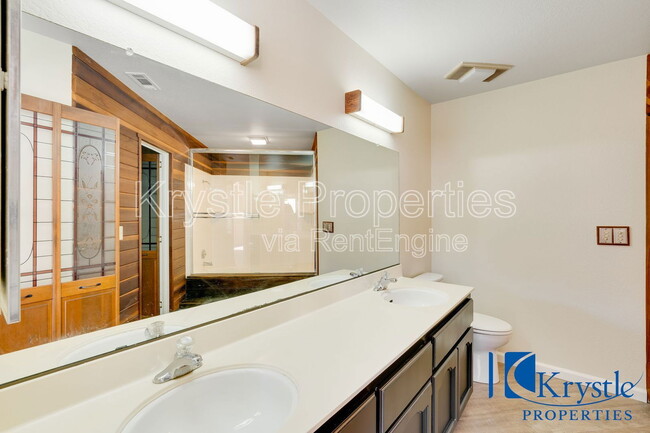 Building Photo - 343 Clydesdale Dr