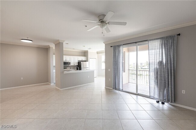 Building Photo - 8550 Kingbird Loop
