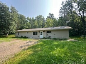 Building Photo - 4 Bedroom Single Family Home - Pequot Lakes