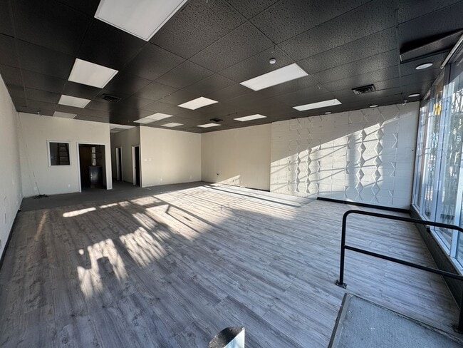 Building Photo - 5196 Mission St