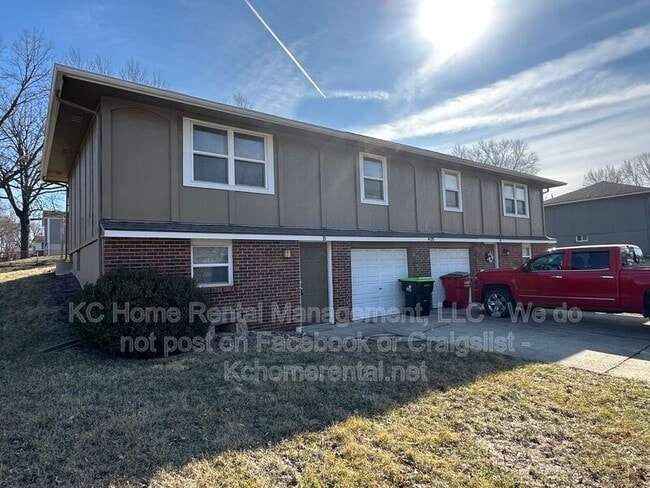 Building Photo - 405 NE Westwind Dr