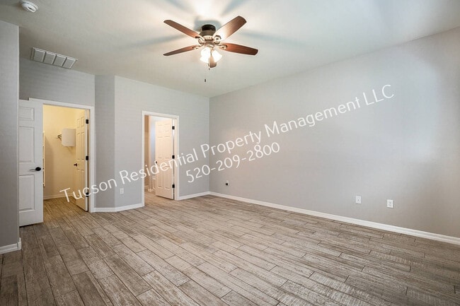 Building Photo - 7334 E Alderberry St