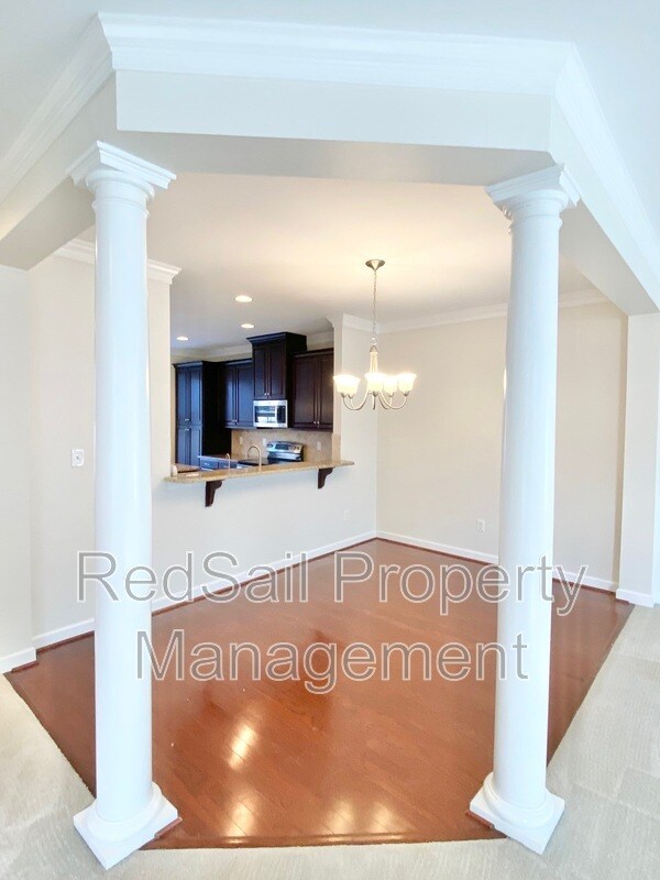 Building Photo - 116 Peyton Randolph Dr