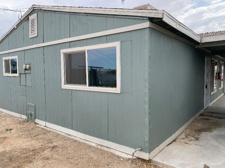 Building Photo - 312-314 Maxine Ave