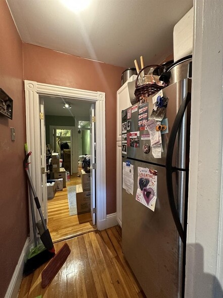 Building Photo - 57 Waterhouse St