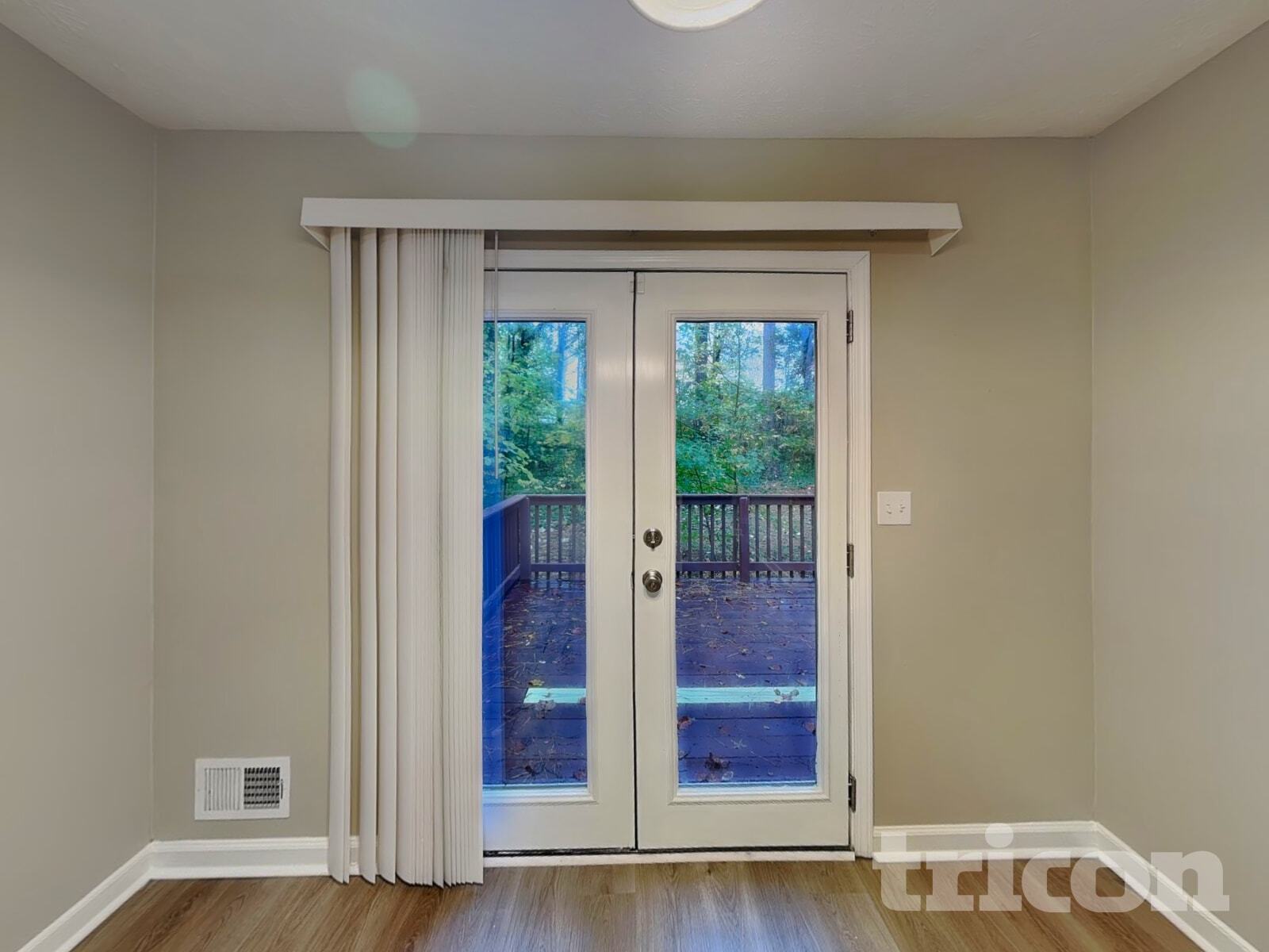 Building Photo - 1897 Falls Cove