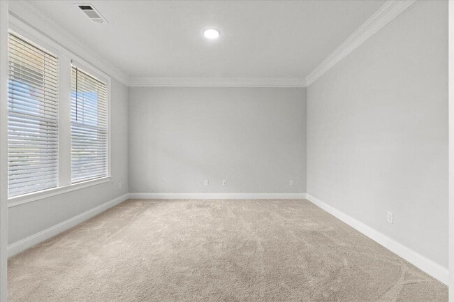 Building Photo - 239 Prominence Dr