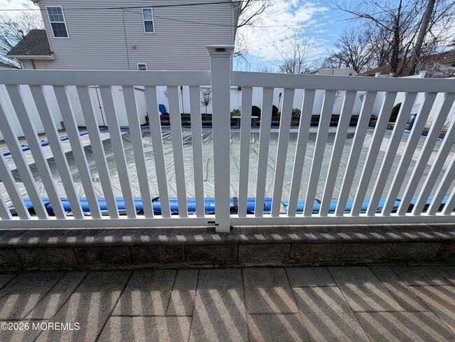 Building Photo - 3104 Sunset Ave