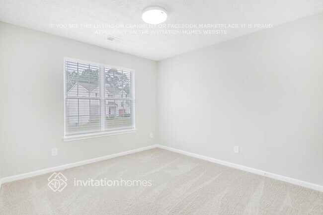 Building Photo - 6757 Clearstream Way