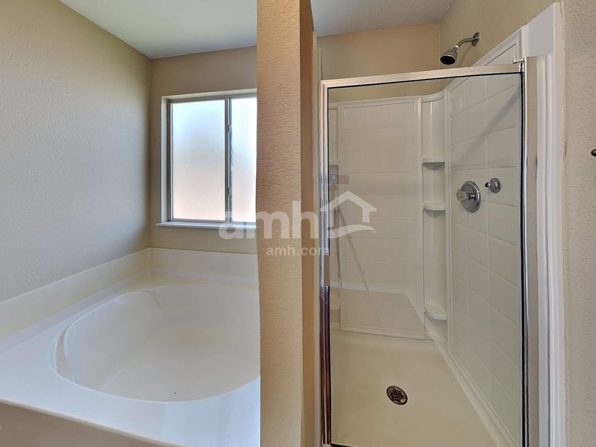 Building Photo - 12803 Salerno Way