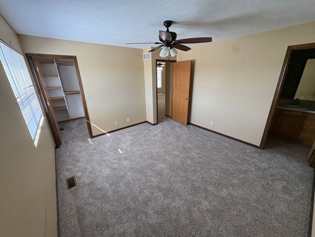 Building Photo - 6834 Whitewater Ln