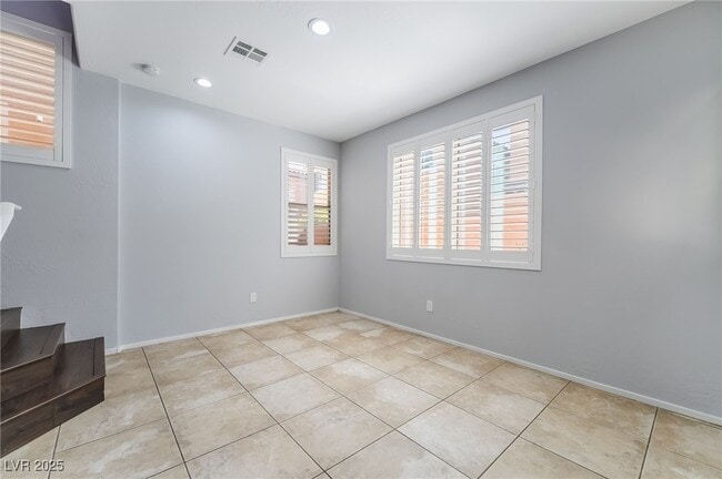 Building Photo - 7607 Peaceful Trellis Dr