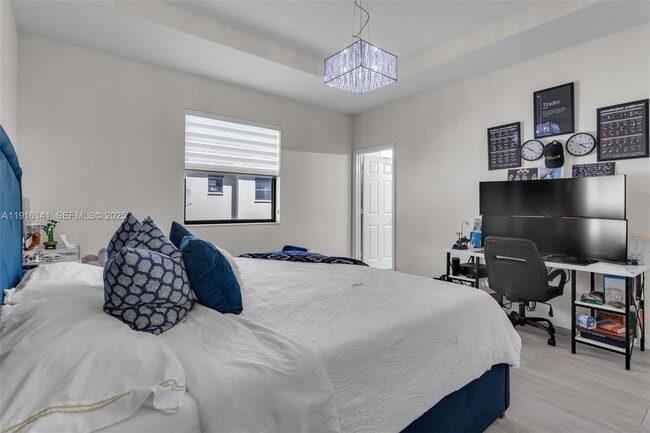 Building Photo - 114130 SW 252nd Ter