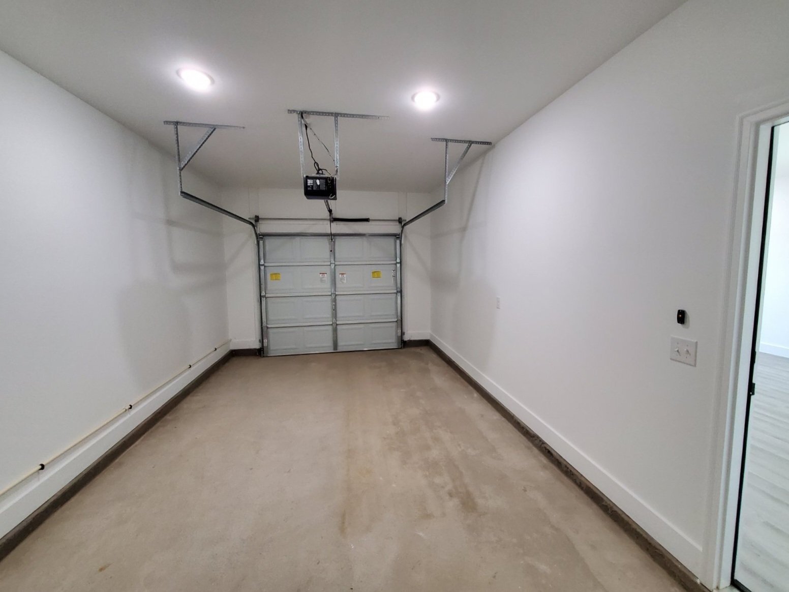 Building Photo - 818 Berry Rd