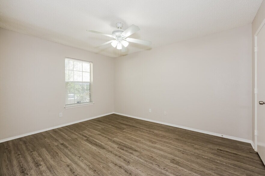 Building Photo - 1104 Havenbrook Dr