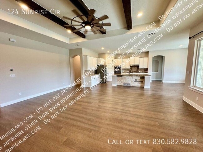 Building Photo - 124 Sunrise Cir