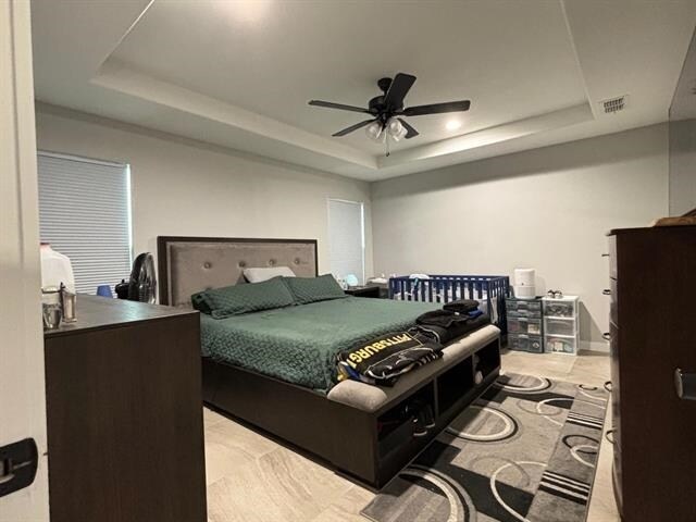 Building Photo - 406 Graneros Ave