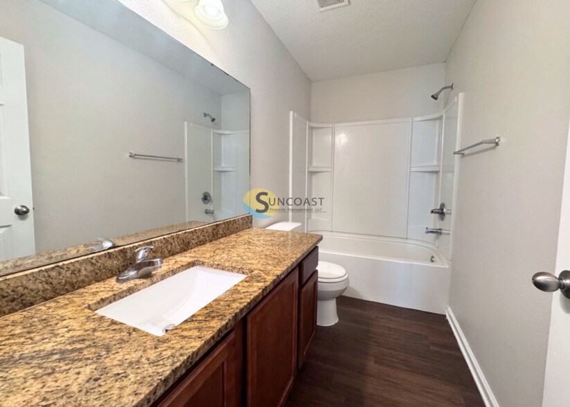 Building Photo - 7625 Leafy Forest Way