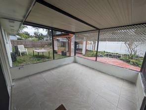 Building Photo - 2075 Shadow Pine Dr