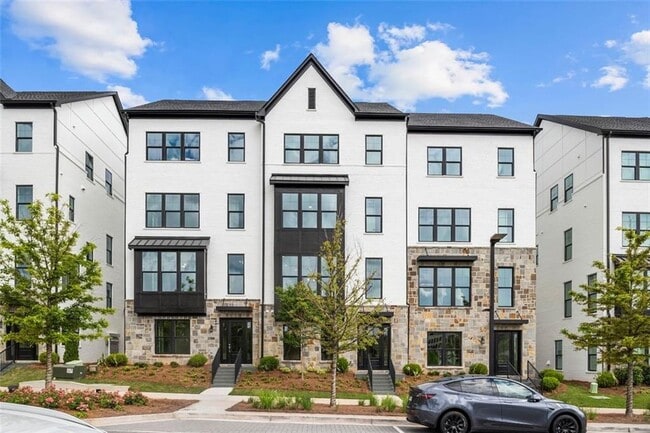 Building Photo - 2040 Juliette Ave